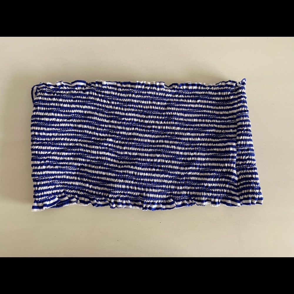 NEVER WORN Forever21 blue/white striped bandeau M